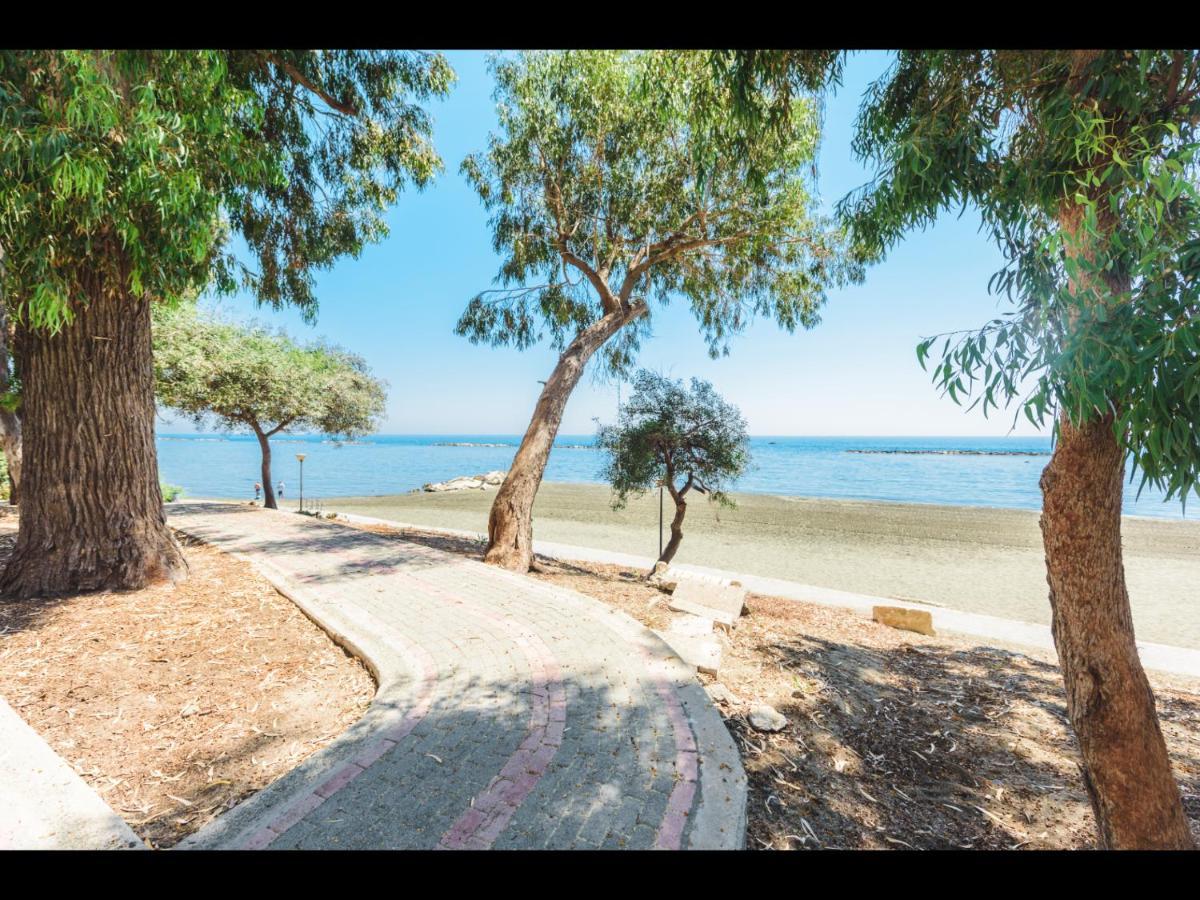 Myria Court Apartment Limassol Luaran gambar