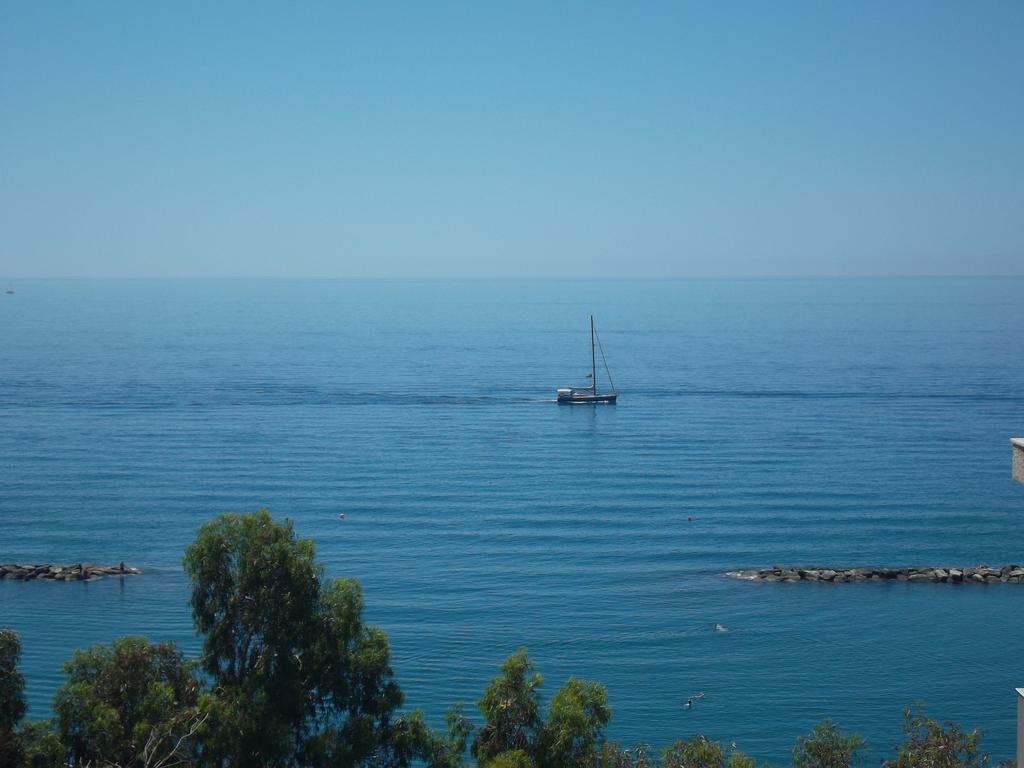 Myria Court Apartment Limassol Luaran gambar